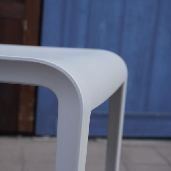 Cassina ixc.(カッシーナ・イクスシー) 取扱いのDESALTO Cassina ixc.(カッシーナ・イクスシー) 取扱いのDESALTO