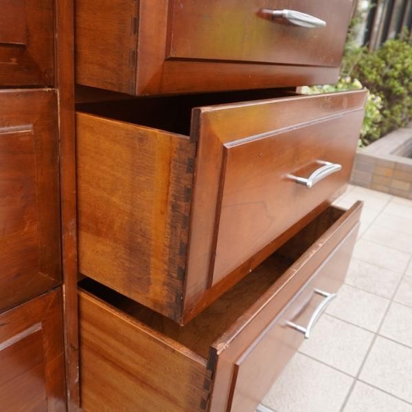 アメリカヴィンテージ家具のチェストです。更に値下げ致しました高級家具起立木工 6段 ハイチェスト 整理 タンス大塚家具扱い ブランド家具 無垢材 天然木。北欧テイストを感じ アメリカヴィンテージ家具のチェストです。家具 収納家具 タンス、衣類収納。北欧テイストを感じ