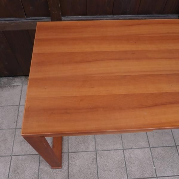 カリモク勉強机 チェリー色