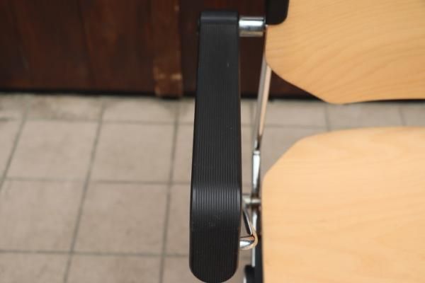 値下げ/スイスのメーカーgiroflex (ジロフレックス)より33 値下げ/スイスのメーカーgiroflex (ジロフレックス)より33