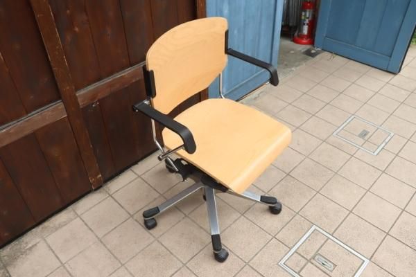 値下げ/スイスのメーカーgiroflex (ジロフレックス)より33 値下げ/スイスのメーカーgiroflex (ジロフレックス)より33