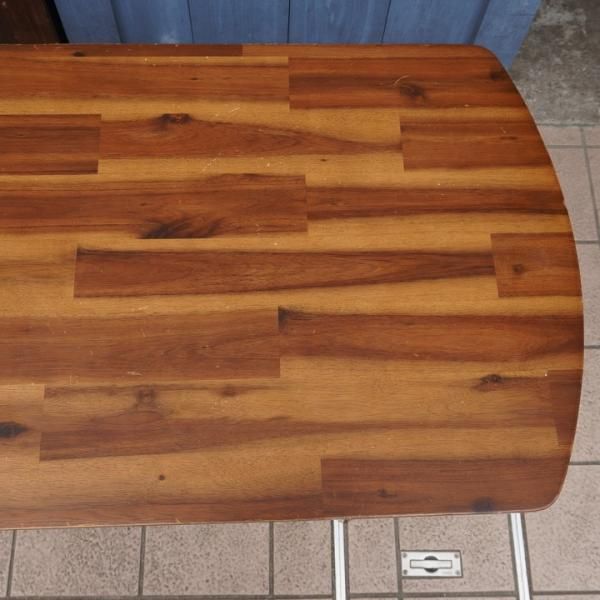 unico(ウニコ)のSWELLA(スウェラ) カフェテーブルです!アカシア unico(ウニコ)のSWELLA(スウェラ) カフェテーブルです!アカシア
