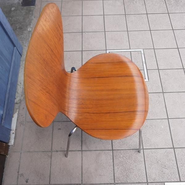 Fritz Hansen(フリッツハンセン)社のアルネ・ヤコブセン Fritz Hansen(フリッツハンセン)社のアルネ・ヤコブセン