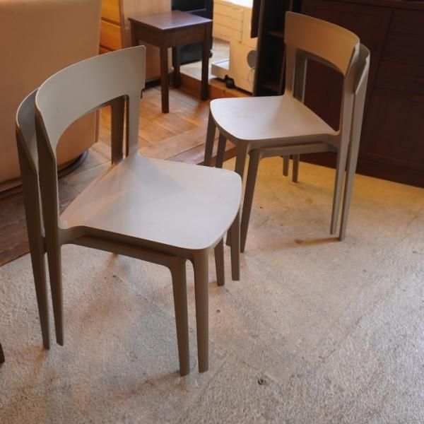 イタリアのブランドCalligaris(カリガリス)社のSKIN(スキン イタリアのブランドCalligaris(カリガリス)社のSKIN(スキン