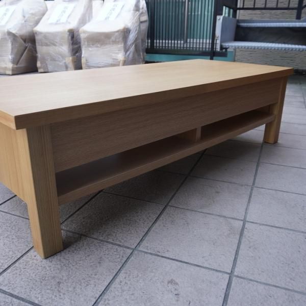 人気の無印良品(MUJI)のタモ材を使用したTVボードです 人気の無印良品(MUJI)のタモ材を使用したTVボードです