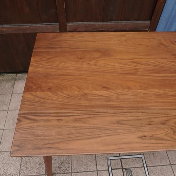 FUJI FURNITURE(冨士ファニチア)のKoti(コティ)ウォールナット材 FUJI FURNITURE(冨士ファニチア)のKoti(コティ)ウォールナット材