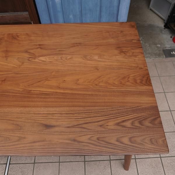 FUJI FURNITURE(冨士ファニチア)のKoti(コティ)ウォールナット材 FUJI FURNITURE(冨士ファニチア)のKoti(コティ)ウォールナット材