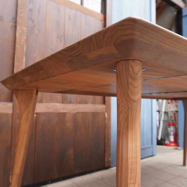 FUJI FURNITURE(冨士ファニチア)のKoti(コティ)ウォールナット材 FUJI FURNITURE(冨士ファニチア)のKoti(コティ)ウォールナット材