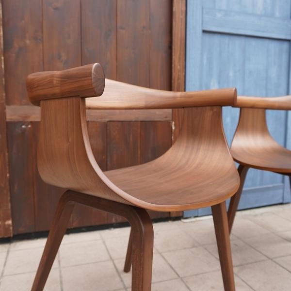 FUJI FURNITURE(冨士ファニチア)のnagi(ナギ)ウォールナット材 FUJI FURNITURE(冨士ファニチア)のnagi(ナギ)ウォールナット材