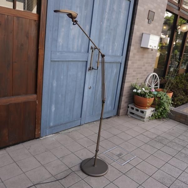 スワン電器(SWAN)のEXARM(エグザーム)LED フロアランプです スワン電器(SWAN)のEXARM(エグザーム)LED フロアランプです