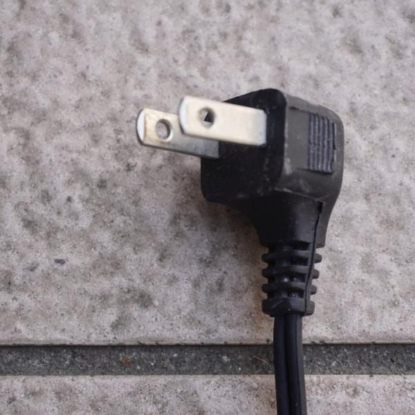 スワン電器(SWAN)のEXARM(エグザーム)LED フロアランプです スワン電器(SWAN)のEXARM(エグザーム)LED フロアランプです