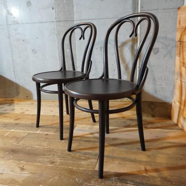チェコのブランド TON FURNITURE(トーンファニチャー)よりNO.16 チェコのブランド TON FURNITURE(トーンファニチャー)よりNO.16