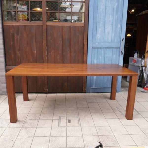 飛騨の家具メーカーKASHIWA(柏木工)のウォルナット材を使用した 飛騨の家具メーカーKASHIWA(柏木工)のウォルナット材を使用した