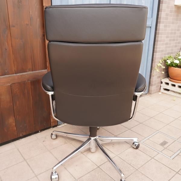 展示品◇北欧ノルウェーのメーカーEKORNES(エコーネス)社のMetro 展示品◇北欧ノルウェーのメーカーEKORNES(エコーネス)社のMetro