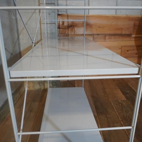 無印良品(MUJI)の人気の3段スチールユニットシェルフです 無印良品(MUJI)の人気の3段スチールユニットシェルフです