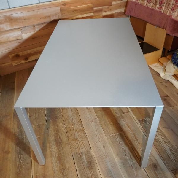 Cassina ixc.(カッシーナ イクスシー)取り扱いデヴィッド Cassina ixc.(カッシーナ イクスシー)取り扱いデヴィッド