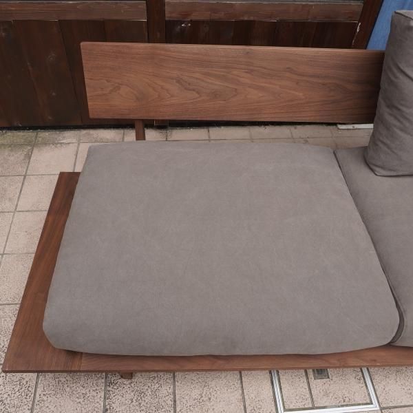 関家具発のブランドNIPPONAIRE(ニッポネア)のNUSI(ヌシ)3 関家具発のブランドNIPPONAIRE(ニッポネア)のNUSI(ヌシ)3