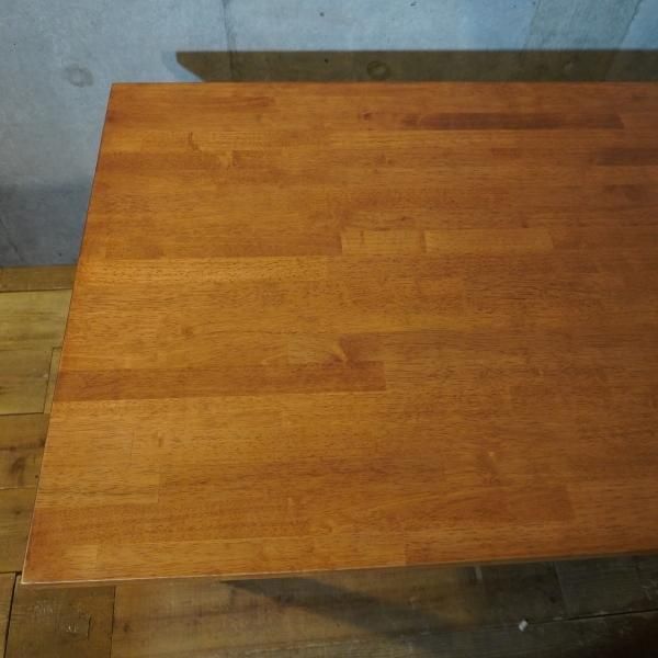 Kanademono(かなでもの)の人気シリーズTHE TABLE ラバーウッド Kanademono(かなでもの)の人気シリーズTHE TABLE ラバーウッド