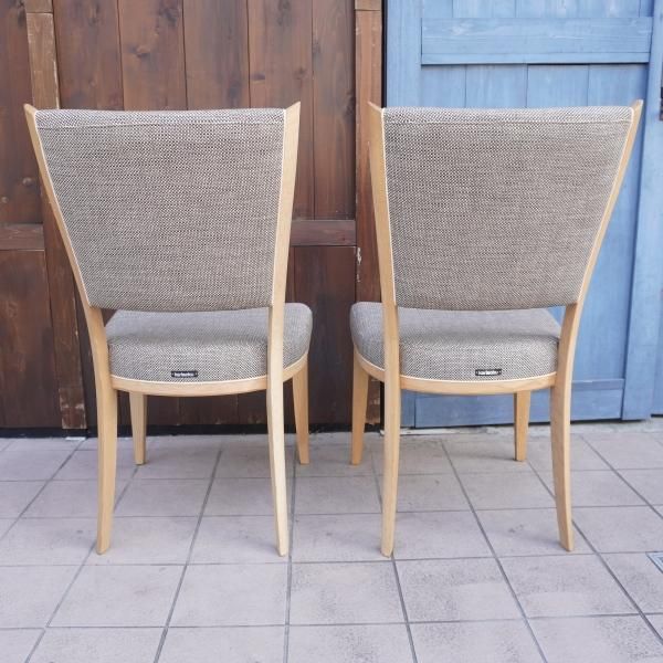 karimoku(カリモク家具)のCT3755ダイニングチェア2脚セットです karimoku(カリモク家具)のCT3755ダイニングチェア2脚セットです