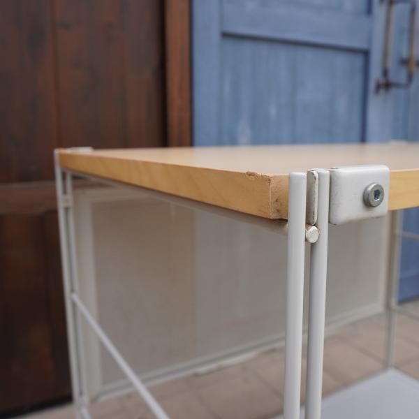 無印良品(MUJI)のメープル材を使用したユニットシェルフデスク 無印良品(MUJI)のメープル材を使用したユニットシェルフデスク