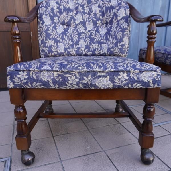 Karimoku(カリモク家具)のCOLONIAL(コロニアル) アームチェア2脚