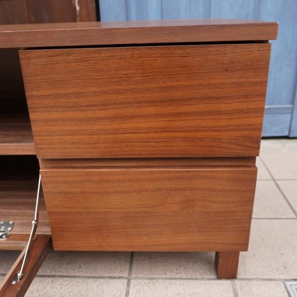 人気の無印良品(MUJI)のウォールナット材 AVラックです 人気の無印良品(MUJI)のウォールナット材 AVラックです