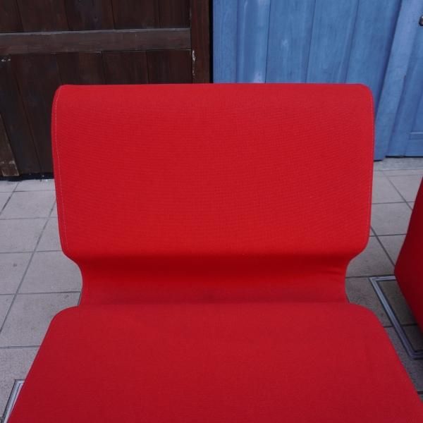Herman Miller(ハーマンミラー)のモジュラーシーティングソファ Herman Miller(ハーマンミラー)のモジュラーシーティングソファ