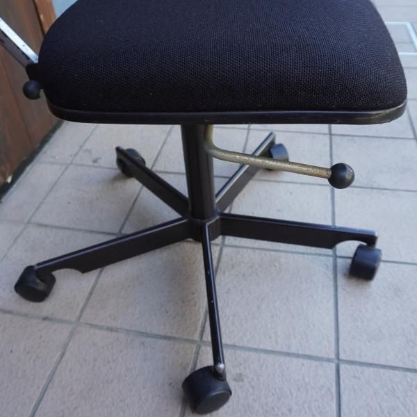 Jorgen Rasmussen(ヨルゲン・ラスムッセン)デザイン KEVI Chair Jorgen Rasmussen(ヨルゲン・ラスムッセン)デザイン KEVI Chair