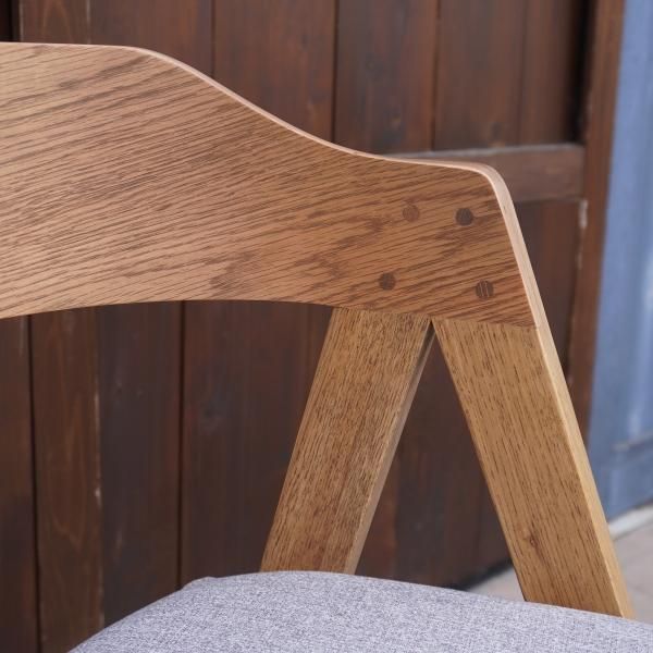 unico(ウニコ)のELEMT(エレムト)シリーズのダイニングチェアー2