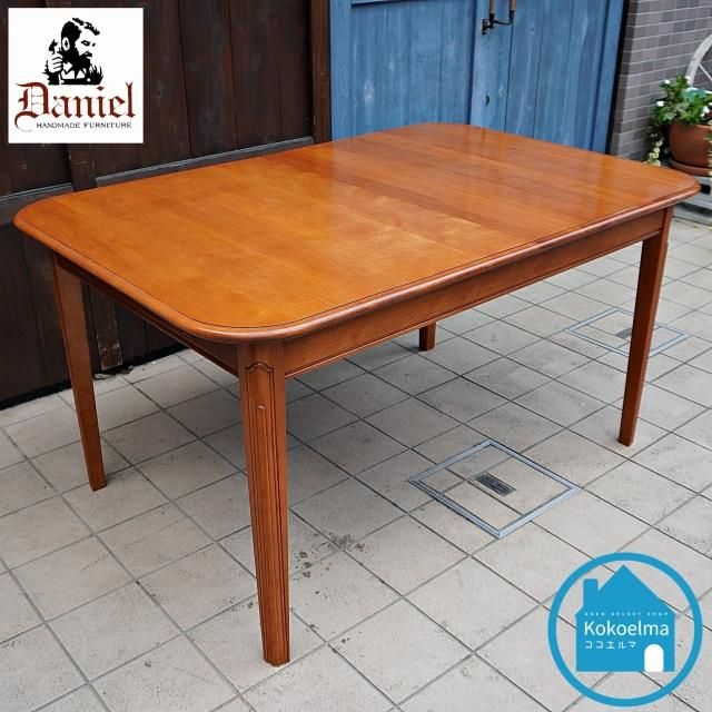 DANIEL(横浜ダニエル) - kokoelma -ココエルマ- 雑貨・中古家具 DANIEL(横浜ダニエル) - kokoelma -ココエルマ- 雑貨・中古家具