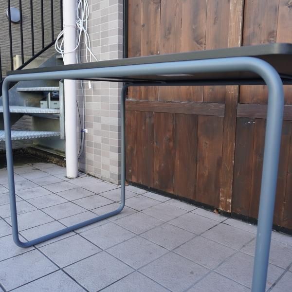 MUJI(無印良品)で取り扱われているドイツTHONET(トーネット)社の MUJI(無印良品)で取り扱われているドイツTHONET(トーネット)社の