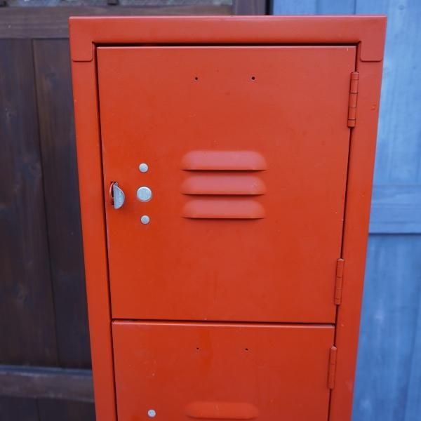 PACIFIC FURNITURE SERVICE(パシフィックファニチャーサービス