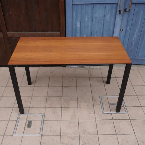 値下げ/Cassina ixc.(カッシーナ イクスシー) デヴィッド 値下げ/Cassina ixc.(カッシーナ イクスシー) デヴィッド