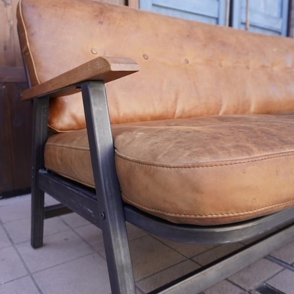 ACME FURNITURE(アクメファニチャー)のエイジング加工したオーク ACME FURNITURE(アクメファニチャー)のエイジング加工したオーク