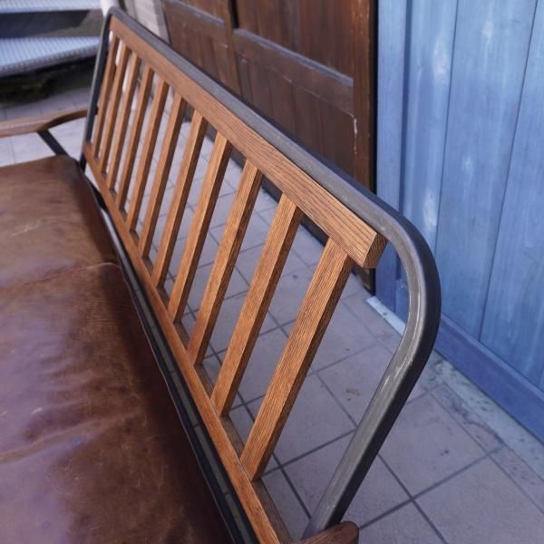 ACME FURNITURE(アクメファニチャー)のエイジング加工したオーク ACME FURNITURE(アクメファニチャー)のエイジング加工したオーク