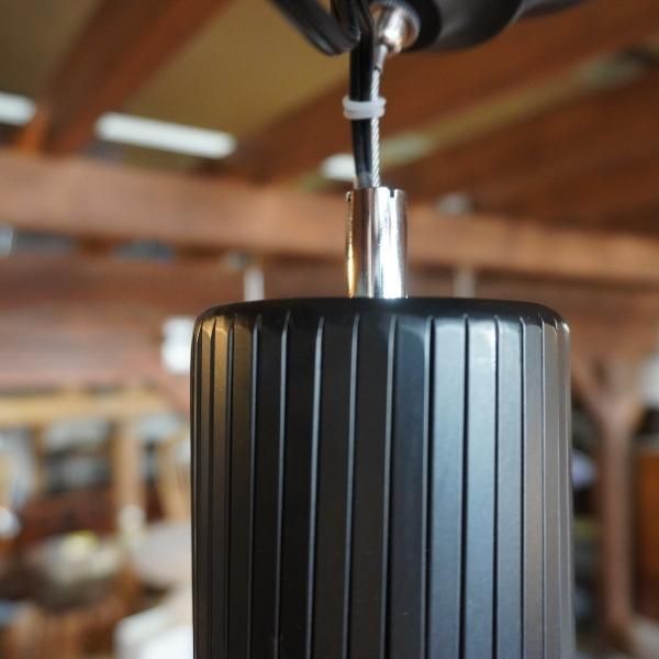 照明器具メーカー 遠藤照明のERP7454B ペンダントランプです。黒の