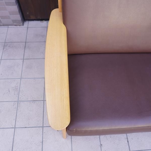 値下げ/karimoku(カリモク家具)のW13モデルの2人掛けソファーです