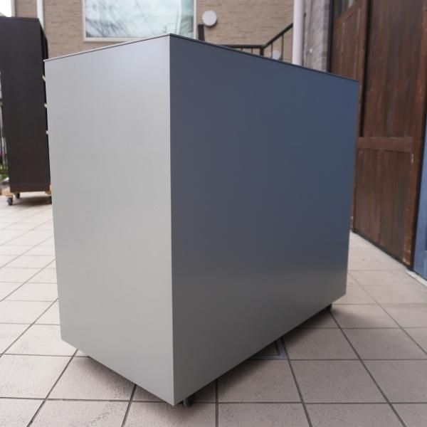 Cassina ixc.(カッシーナ イクスシー) のLOTUS(ロータス) 2ドア Cassina ixc.(カッシーナ イクスシー) のLOTUS(ロータス) 2ドア
