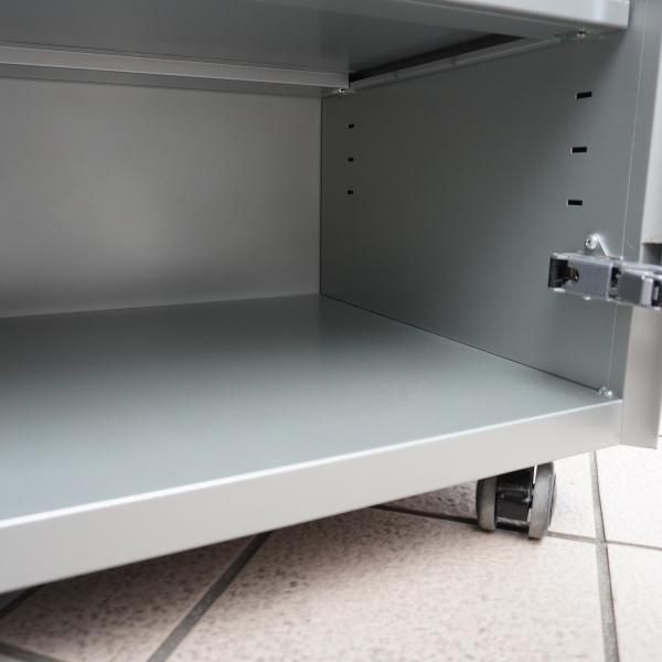 Cassina ixc.(カッシーナ イクスシー) のLOTUS(ロータス) 2ドア Cassina ixc.(カッシーナ イクスシー) のLOTUS(ロータス) 2ドア