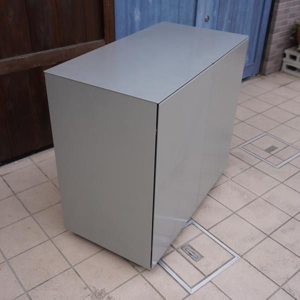 Cassina ixc.(カッシーナ イクスシー) のLOTUS(ロータス) 2ドア Cassina ixc.(カッシーナ イクスシー) のLOTUS(ロータス) 2ドア