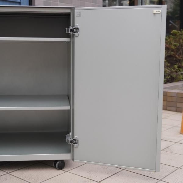 Cassina ixc.(カッシーナ イクスシー) のLOTUS(ロータス) 2ドア Cassina ixc.(カッシーナ イクスシー) のLOTUS(ロータス) 2ドア