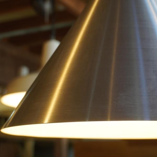 IDEE(イデー) BERG LAMP (ベルイランプ)です。スウェーデン語で