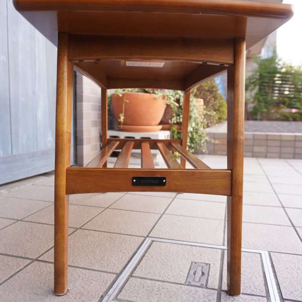 人気のkarimoku60(カリモク60) リビングテーブル(小)です。レトロで 