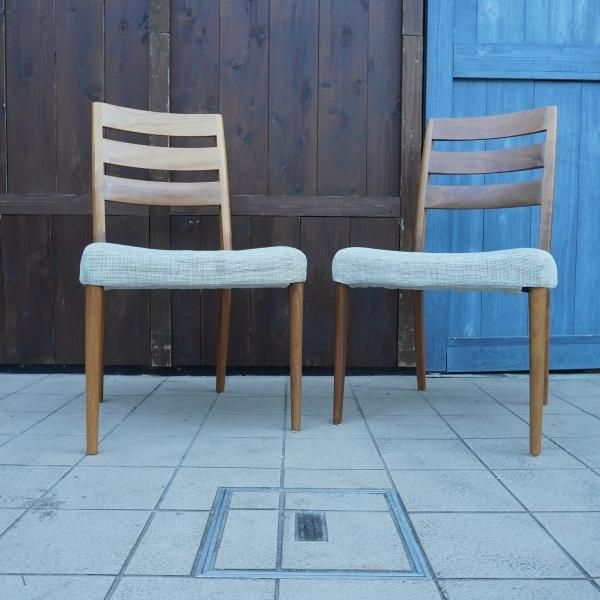 karimoku(カリモク家具)のCT6155ダイニングチェアー2脚セットです。シンプルでモダンなフォルムの食堂椅子。ウォールナット材の温かみが 感じられるゆったりとした北欧スタイルのデザイン♪ - kokoelma -ココエルマ- 雑貨・中古家具・北欧家具・アンティーク家具の通販 