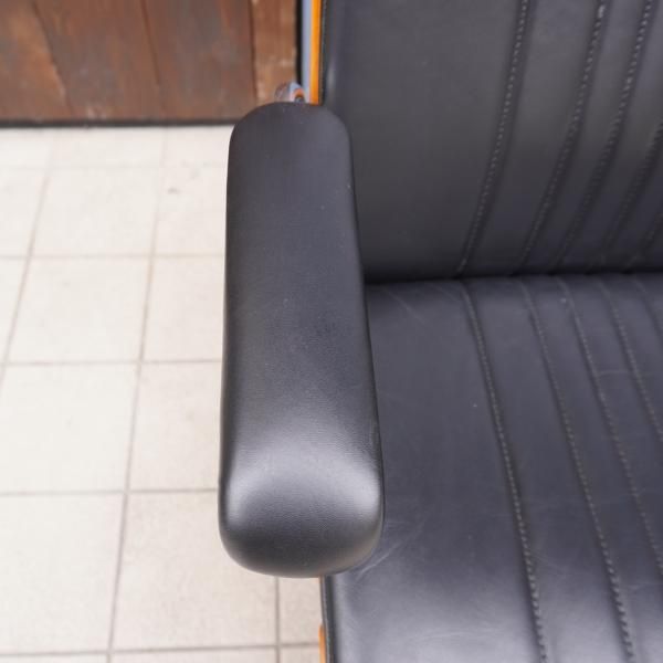 スイスのgiroflex (ジロフレックス)より人気のBRASA(ブラサ スイスのgiroflex (ジロフレックス)より人気のBRASA(ブラサ