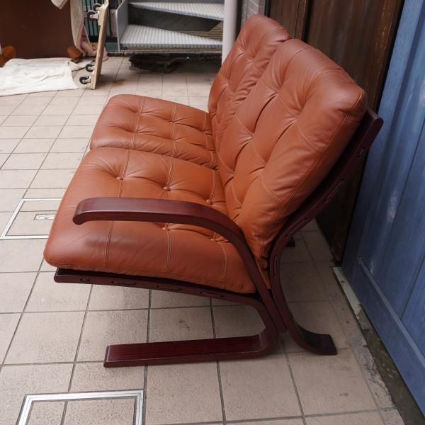 FUJI FURNITURE(冨士ファニチア)のAgio(アージオ) 本革×タウン材 FUJI FURNITURE(冨士ファニチア)のAgio(アージオ) 本革×タウン材