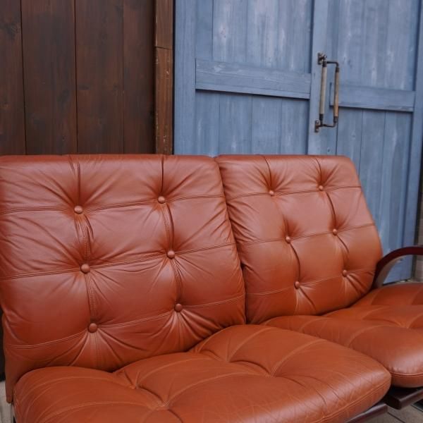 FUJI FURNITURE(冨士ファニチア)のAgio(アージオ) 本革×タウン材 FUJI FURNITURE(冨士ファニチア)のAgio(アージオ) 本革×タウン材