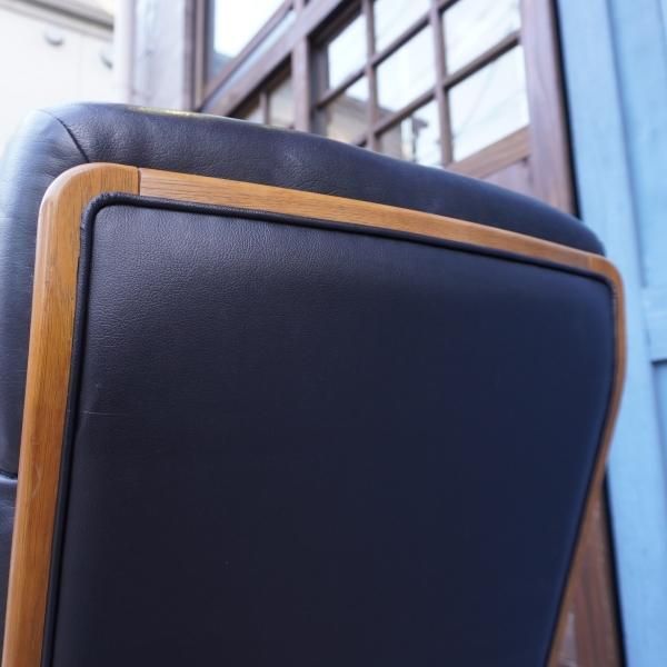 老舗家具メーカーHAMAMOTO(浜本工芸)のナラ無垢材を使用したDSA 老舗家具メーカーHAMAMOTO(浜本工芸)のナラ無垢材を使用したDSA