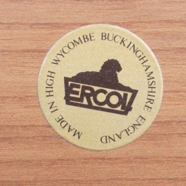 アーコール エルム材 ウォールシェルフ 壁掛けラック 飾り棚 北欧スタイル 英国 イギリスercol(アーコール)社のエルム無垢材を使用したウォール