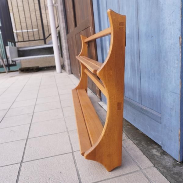 イギリスercol(アーコール)社のエルム無垢材を使用したウォール イギリスercol(アーコール)社のエルム無垢材を使用したウォール